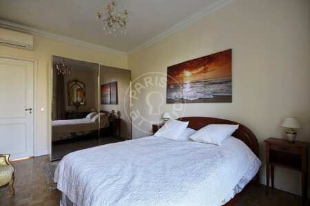 Quarto Apartamento mobilado - 152m²  - 3 quartos - Parc Monceau - Paris