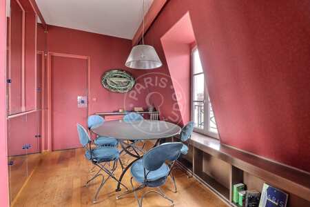 Esszimmer Möblierte maisonette - 126m²  - 3 Zimmer - Latin / Saint-Michel - Paris