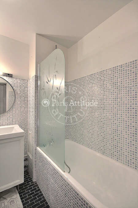 Salle de bain Appartement meublé - 53m² - 1 chambre - Bastille - Paris